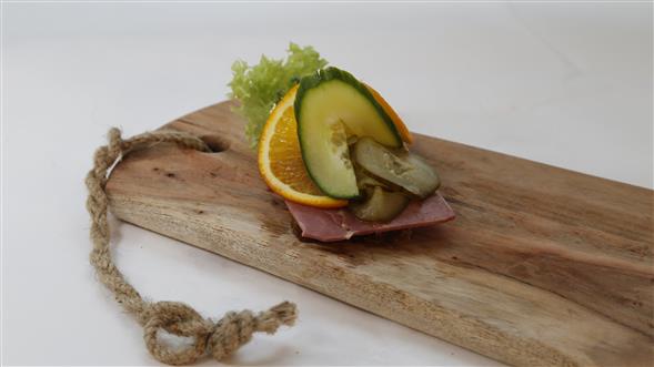 Oksebryst med flødepeberrod
